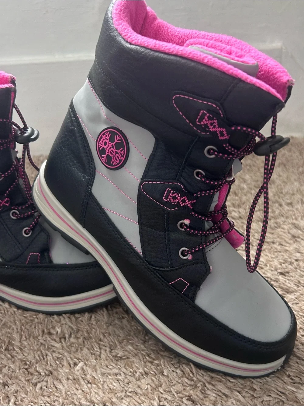 Totes Black & Pink Insulated Snow Boots